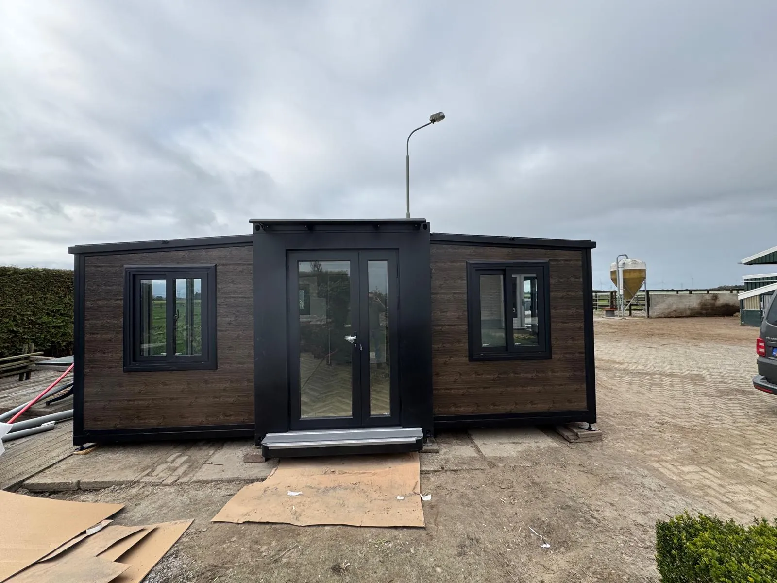Conteneur maison 36,5 m², 2 chambres, salle de bain et cuisine