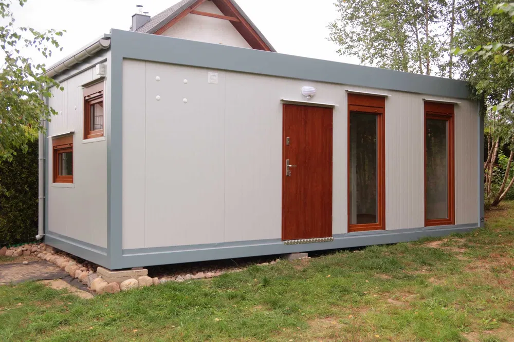 Conteneur maison utilisable toute l'année, conteneur résidentiel pour une parcelle de 21 m²